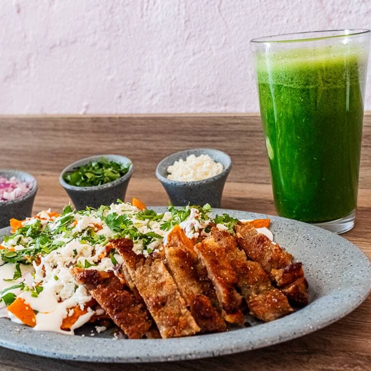 Chilaquiles con Milanesa de Res
