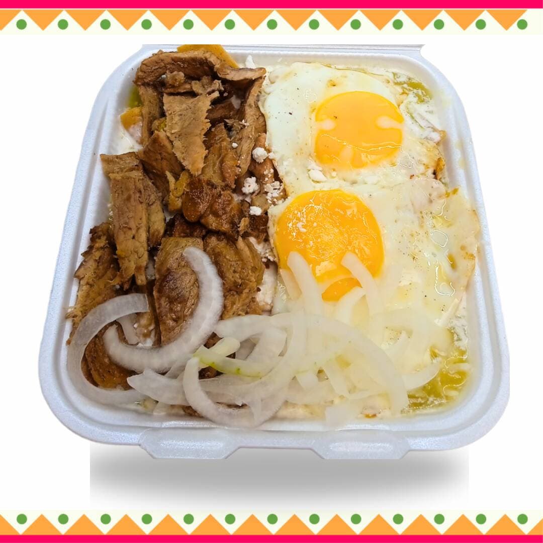 Chilaquiles con Costilla de Res, Doble Huevo