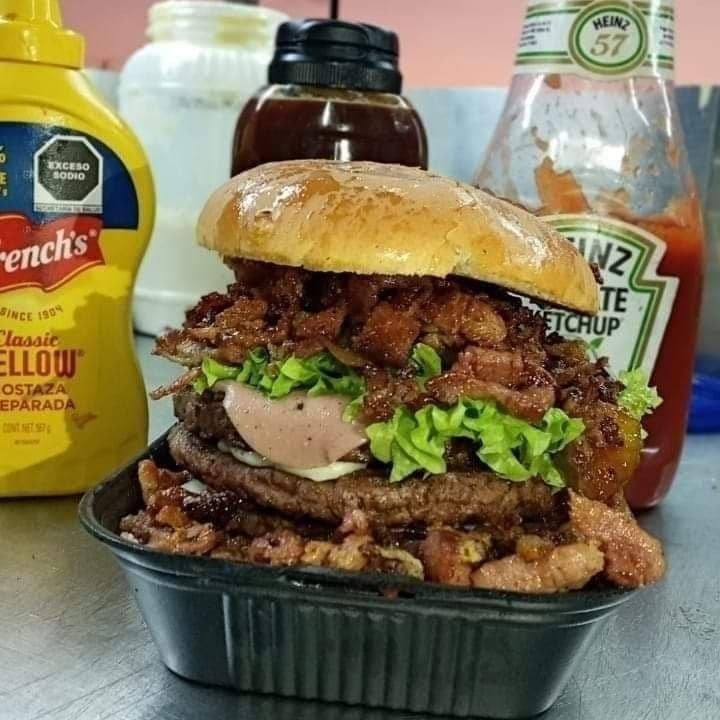 Doble Carne con Extra Tocino