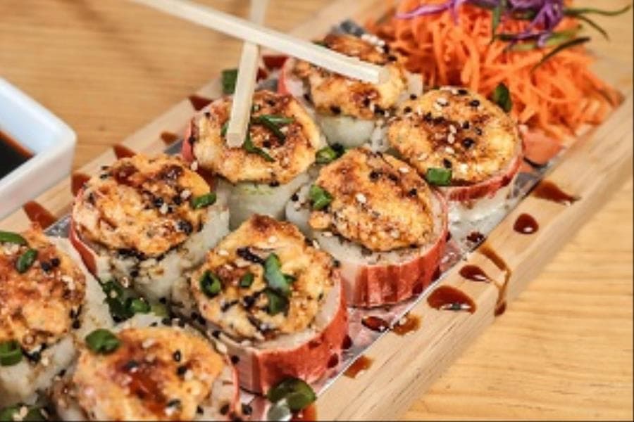 SHIRI ROLL