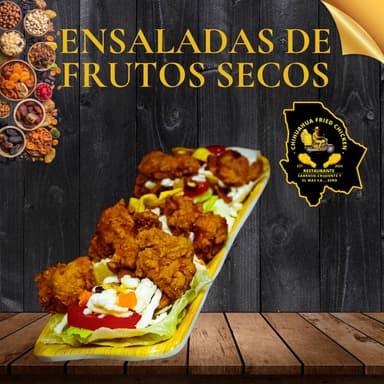 ENSALADA DE FRUTOS SECOS CON POLLO FRITO
