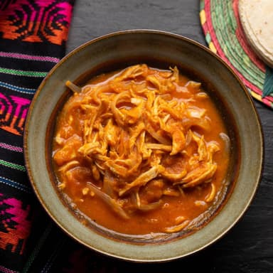 Molote de Tinga