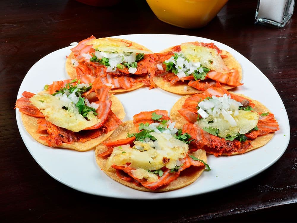 Taco al Pastor con Queso