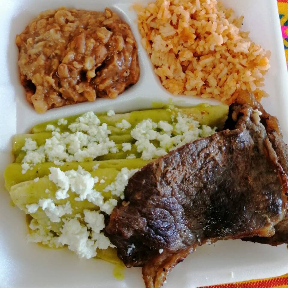 Enchiladas Verdes Picosas
