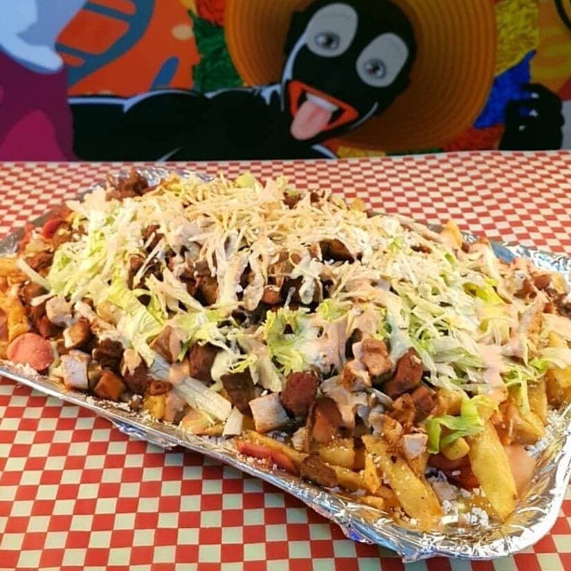 Salvajada para Cuatro Personas