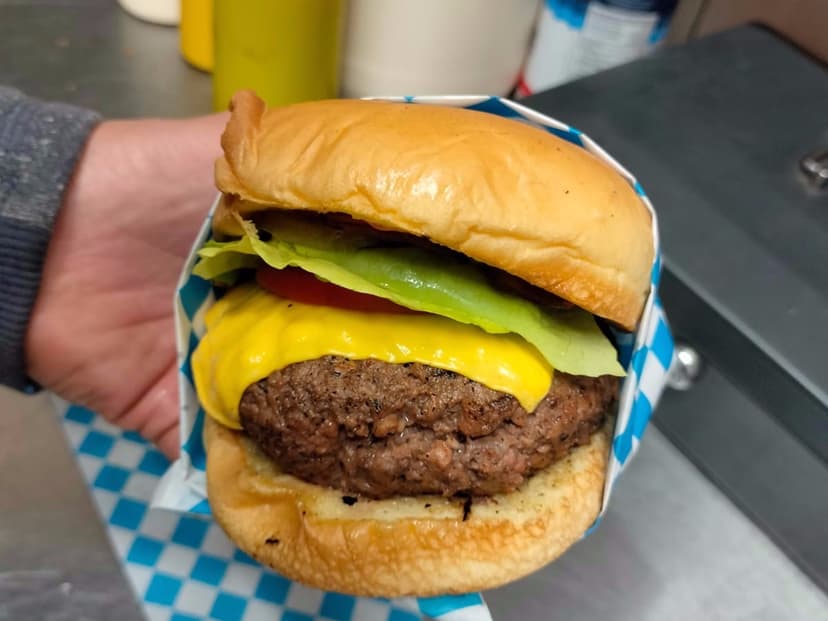 Boll Burgers by cornudos inc.