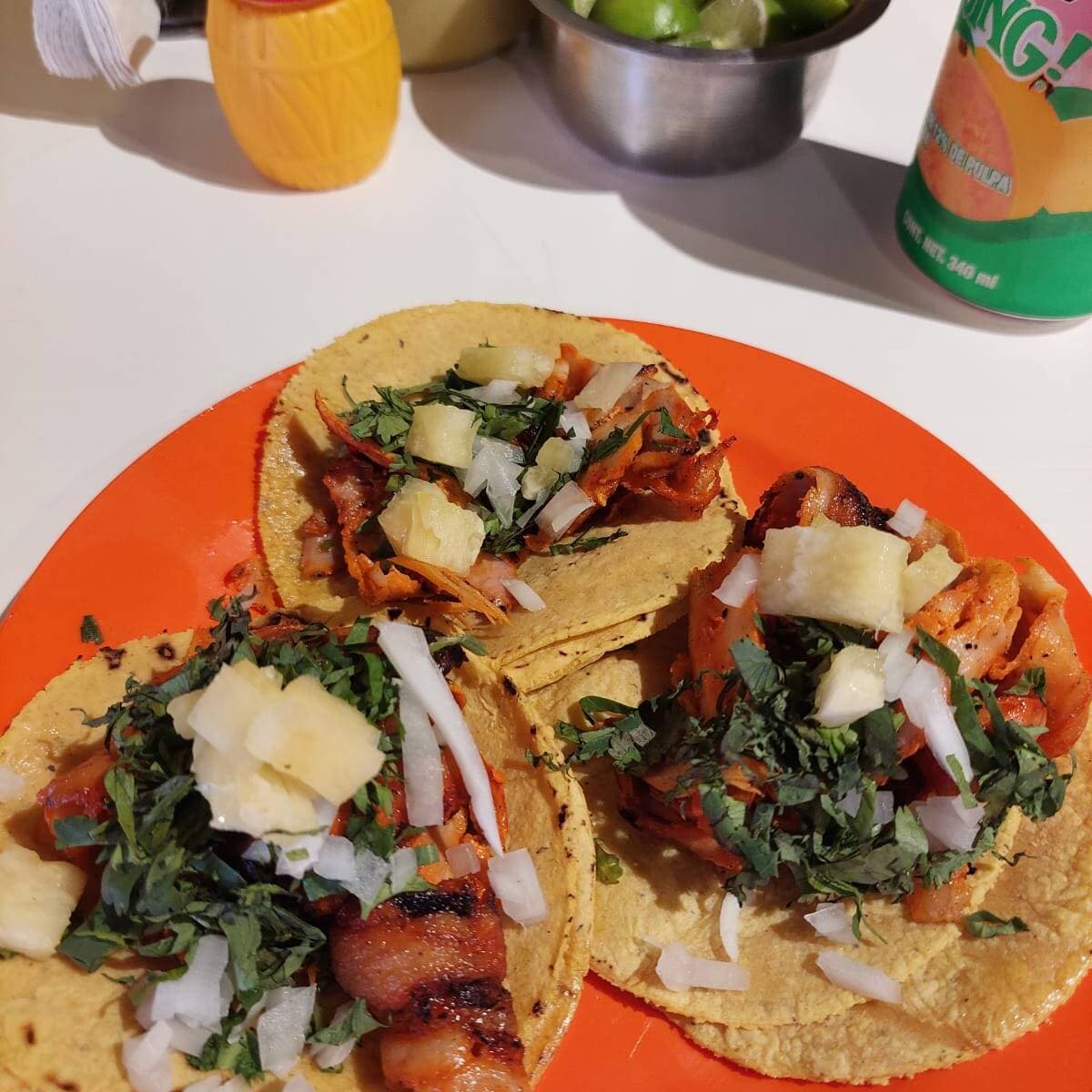 Taco al pastor maiz