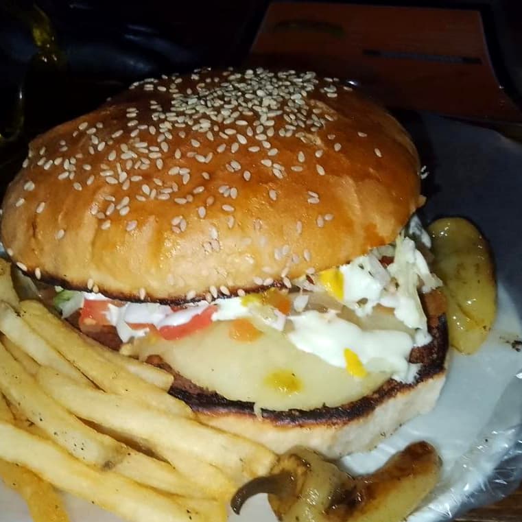 Hamburguesa Hawaiana