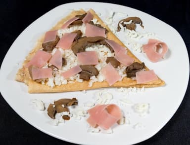 Queso Con Jamón Y Champiñones