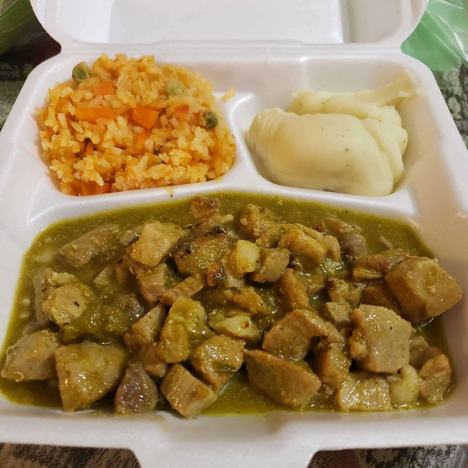 Puerco en Salsa Verde Platillo