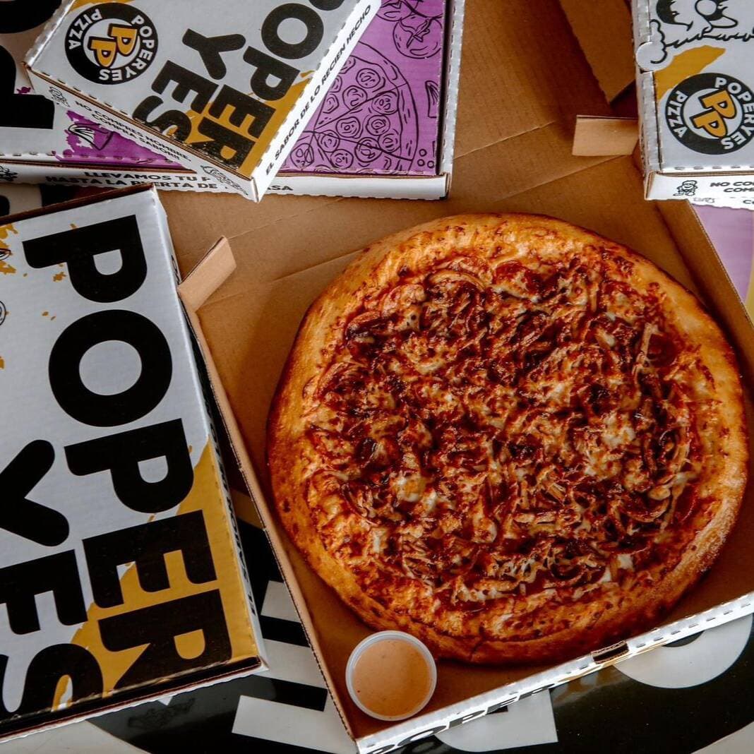 Pizza de Muchisimo Pepperoni!