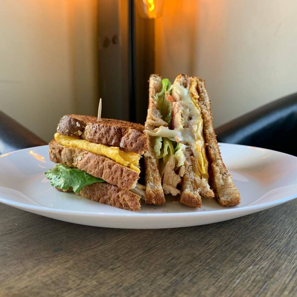 Club sandwich desayuno