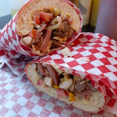 LUNCHY BURGER