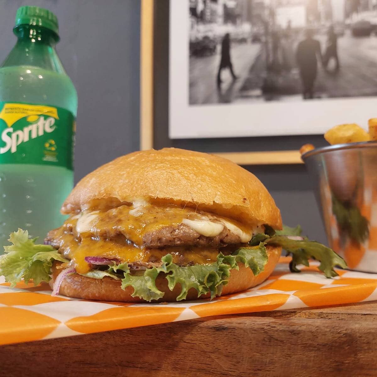 Combo Double CheeseBurger Bite