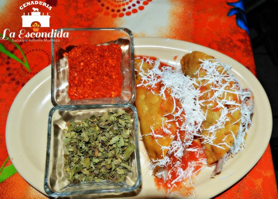 Cenaduría La Escondida