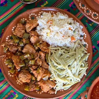 Carne con nopal