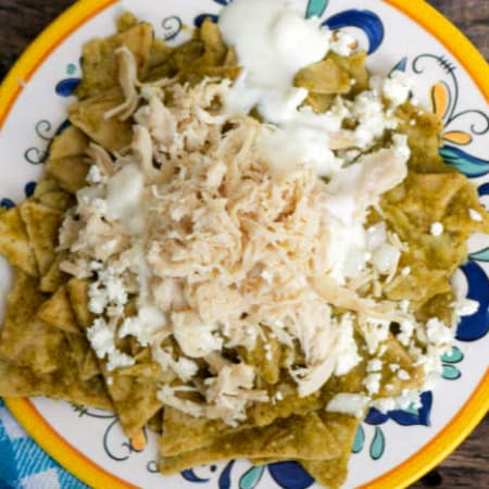 Chilaquiles Verdes con Pollo