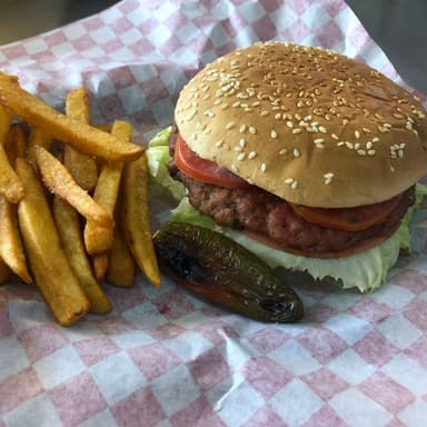 HAMBURGUESA S. CON PAPAS