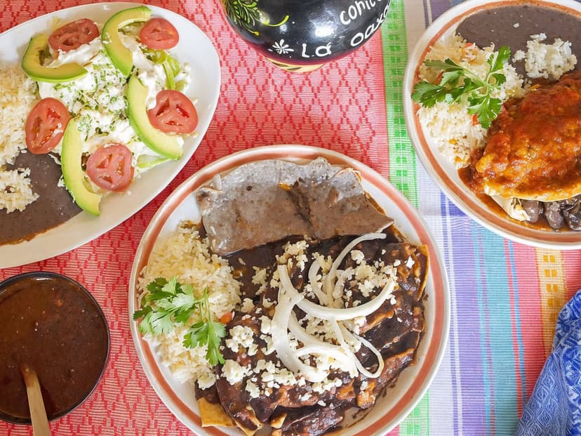 LA OAXAQUEÑA