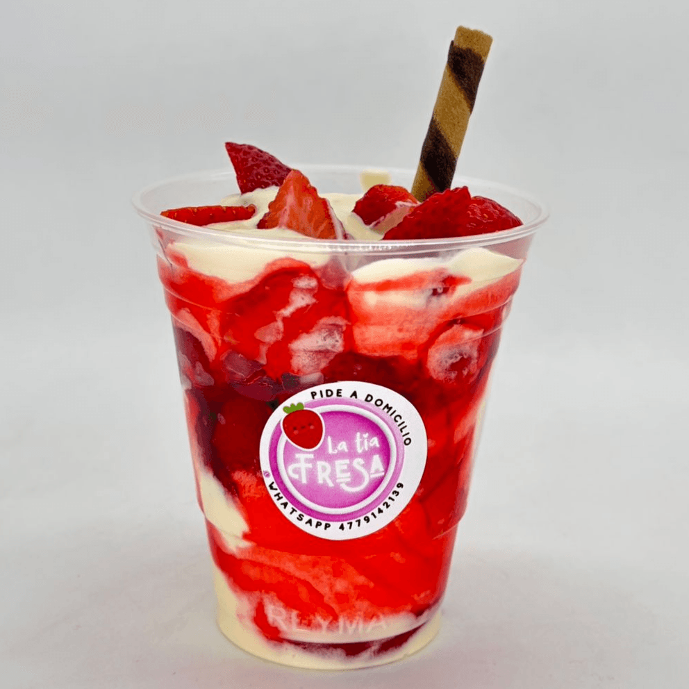 FRESAS CON CREMA CON MERMELADA