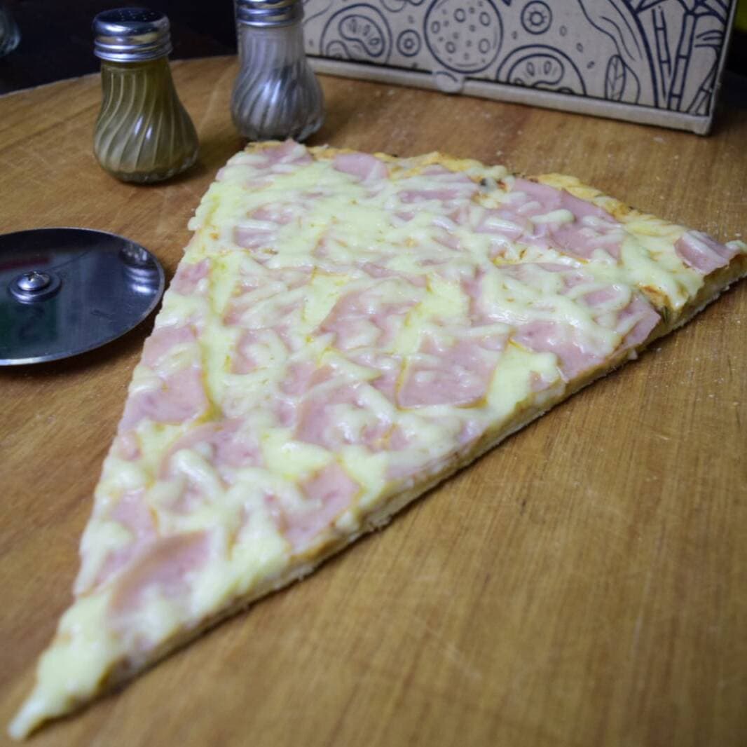 Pizza Jamón Queso