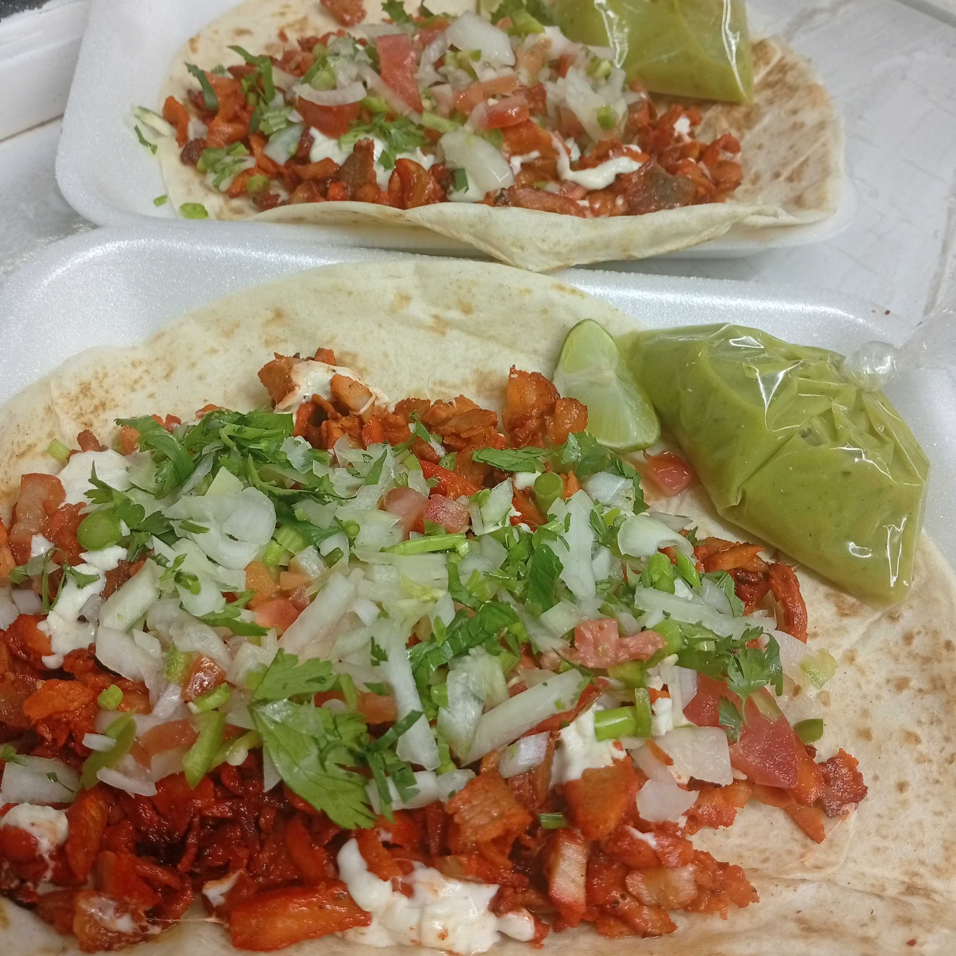 Gringas al pastor combo