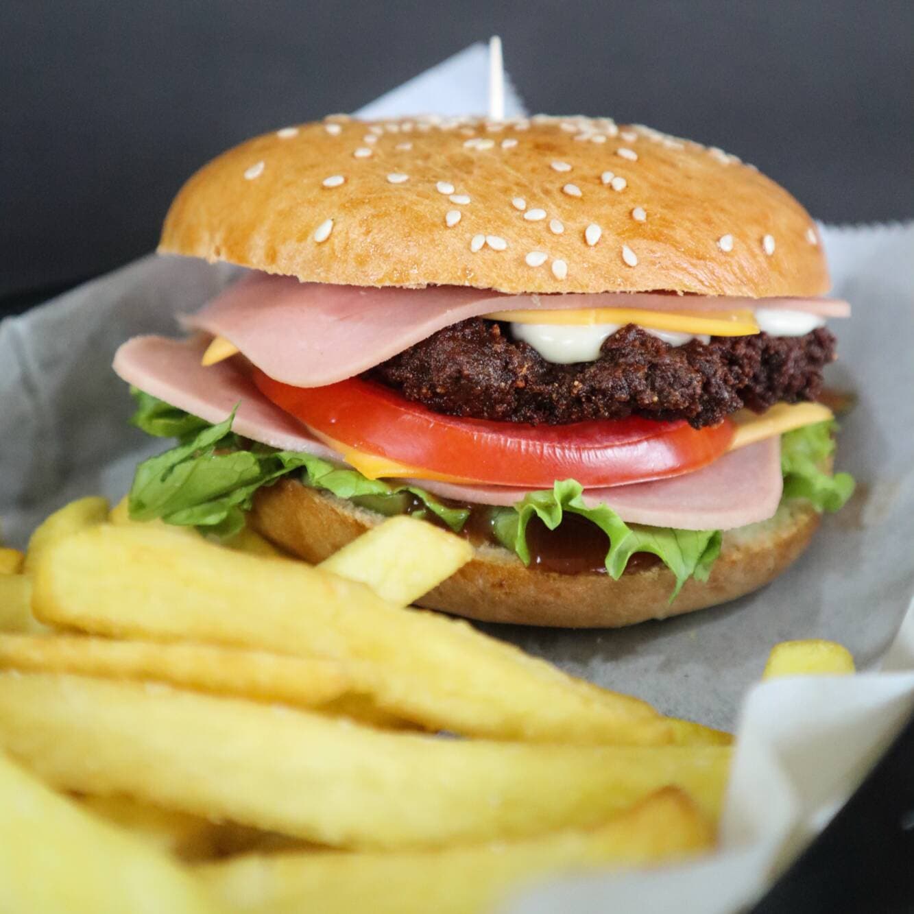 Combo-Hamburguesa corriente + Papas Fritas