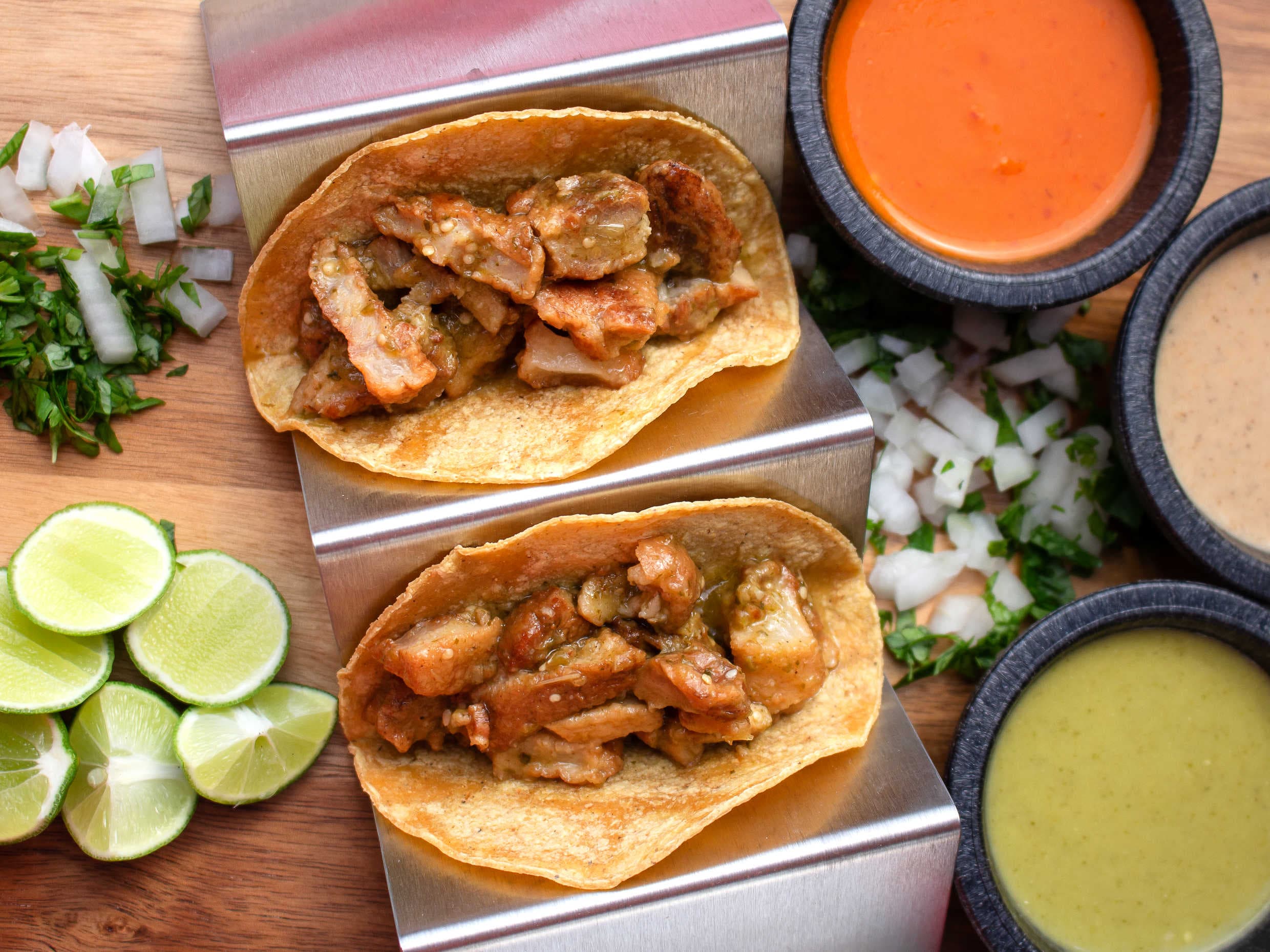 Taco de Chicharrón en Salsa Verde 🔥😋