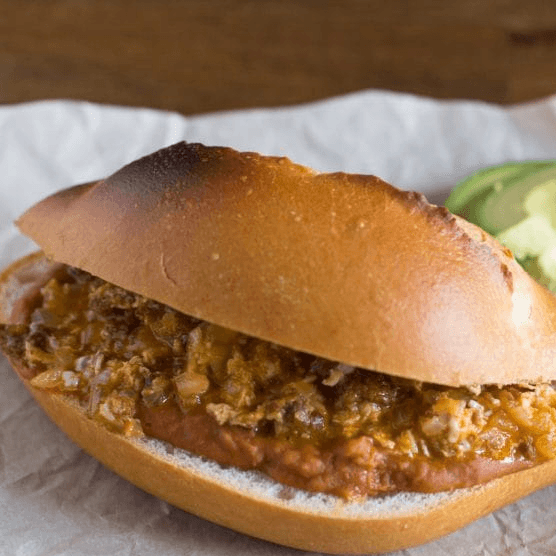 Torta de Huevo con Chorizo