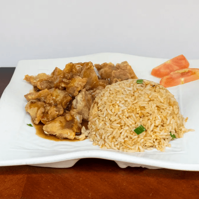 Pollo Chijaukay con Chaufa Menú