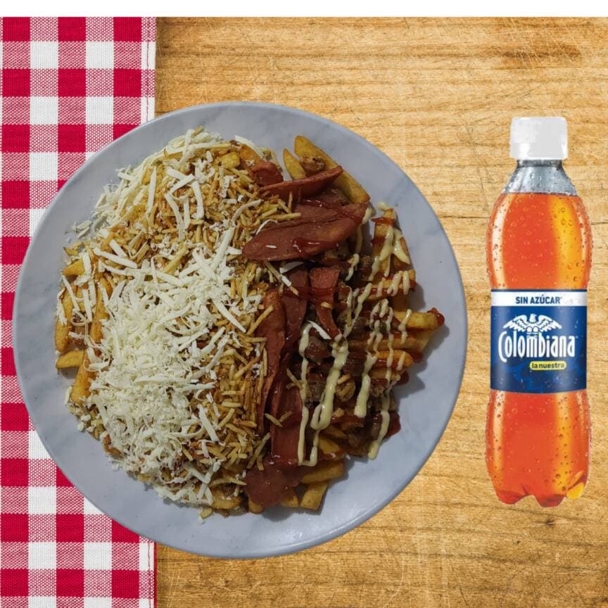 Combo Salchipapa BBQ más Gaseosa 250 Ml DiDi