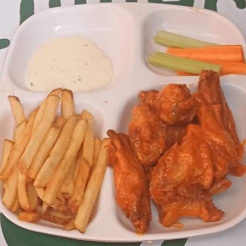 Alitas + Papas + Complementos