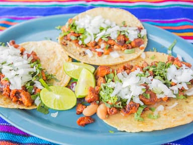 TACO DE CARNE AL PASTOR