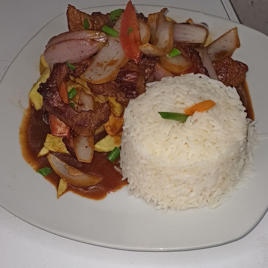 Lomo Saltado