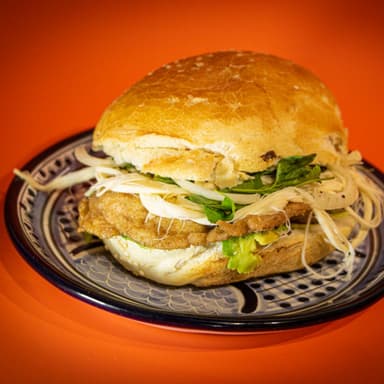 Cemita de Milanesa de Pollo