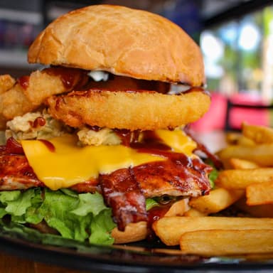 COWBOY GRILL CHICKEN SANDWICH