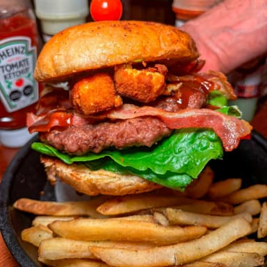 MOZARELLA STICK BURGER