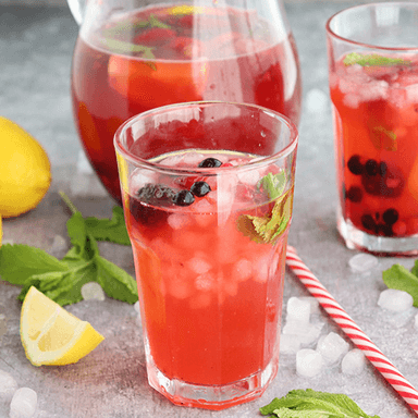 Limonada de frutos rojos 16oz.