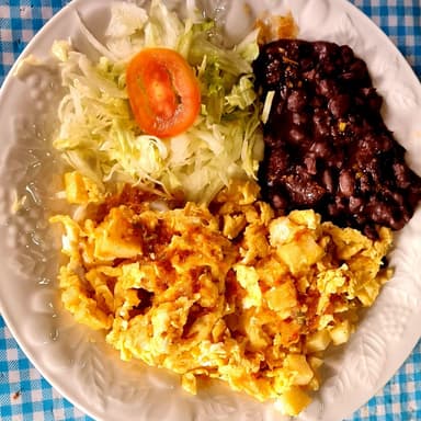 Huevo con papas