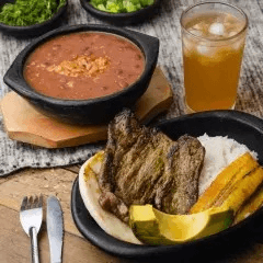 Combo Frijolada con Carne de Res a la Plancha