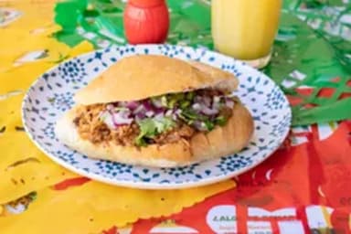 Torta de Cochinita