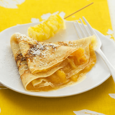 Crepe con Jalea de Piña