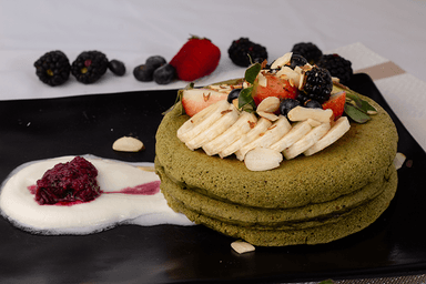 HOT CAKES MATCHA