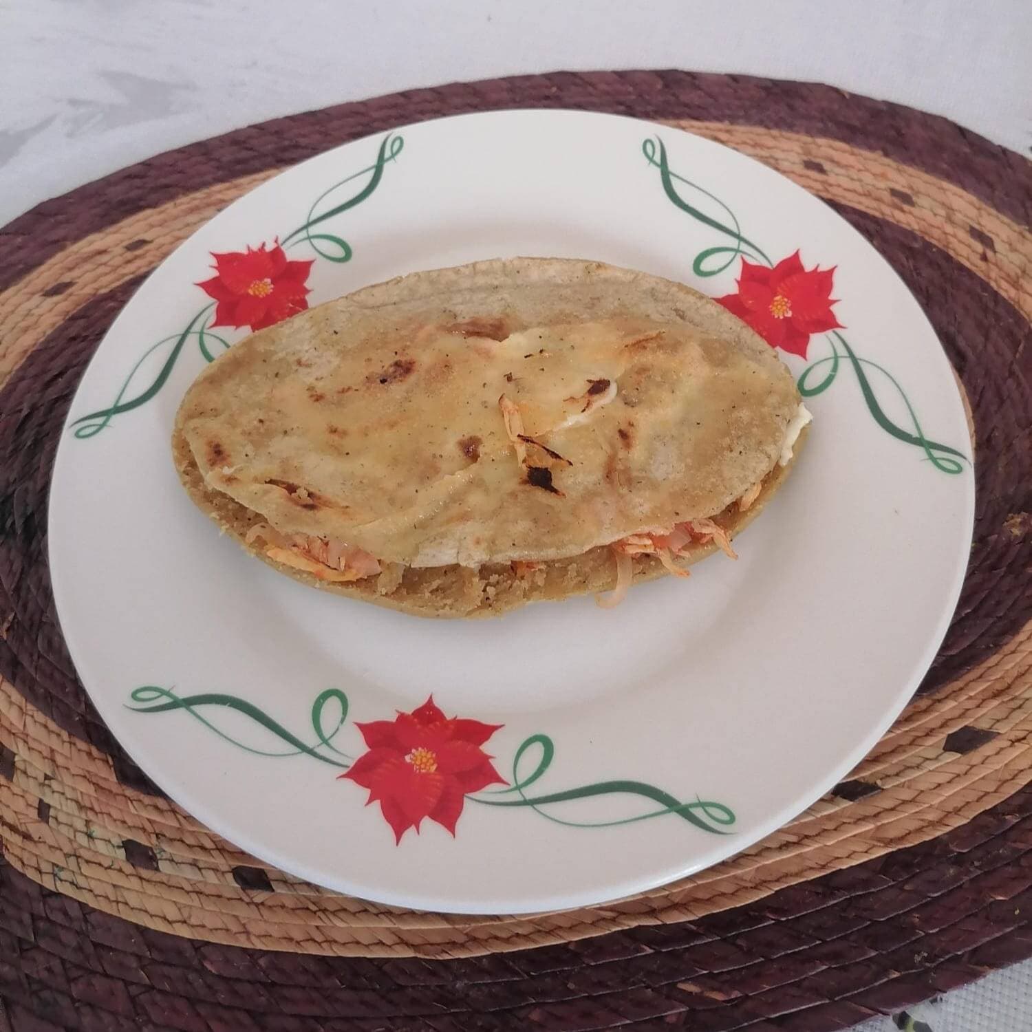 Gordita de Maiz C/guisado