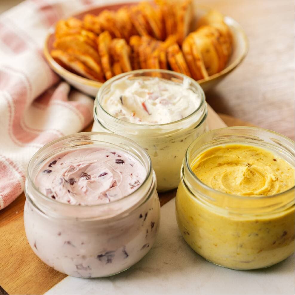 Pack de tostadas y quesito de aceitunas para untar