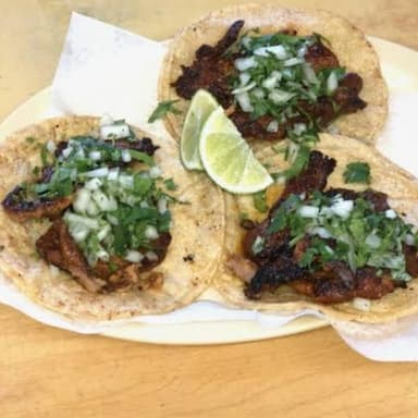 Tacos de Carne Enchilada