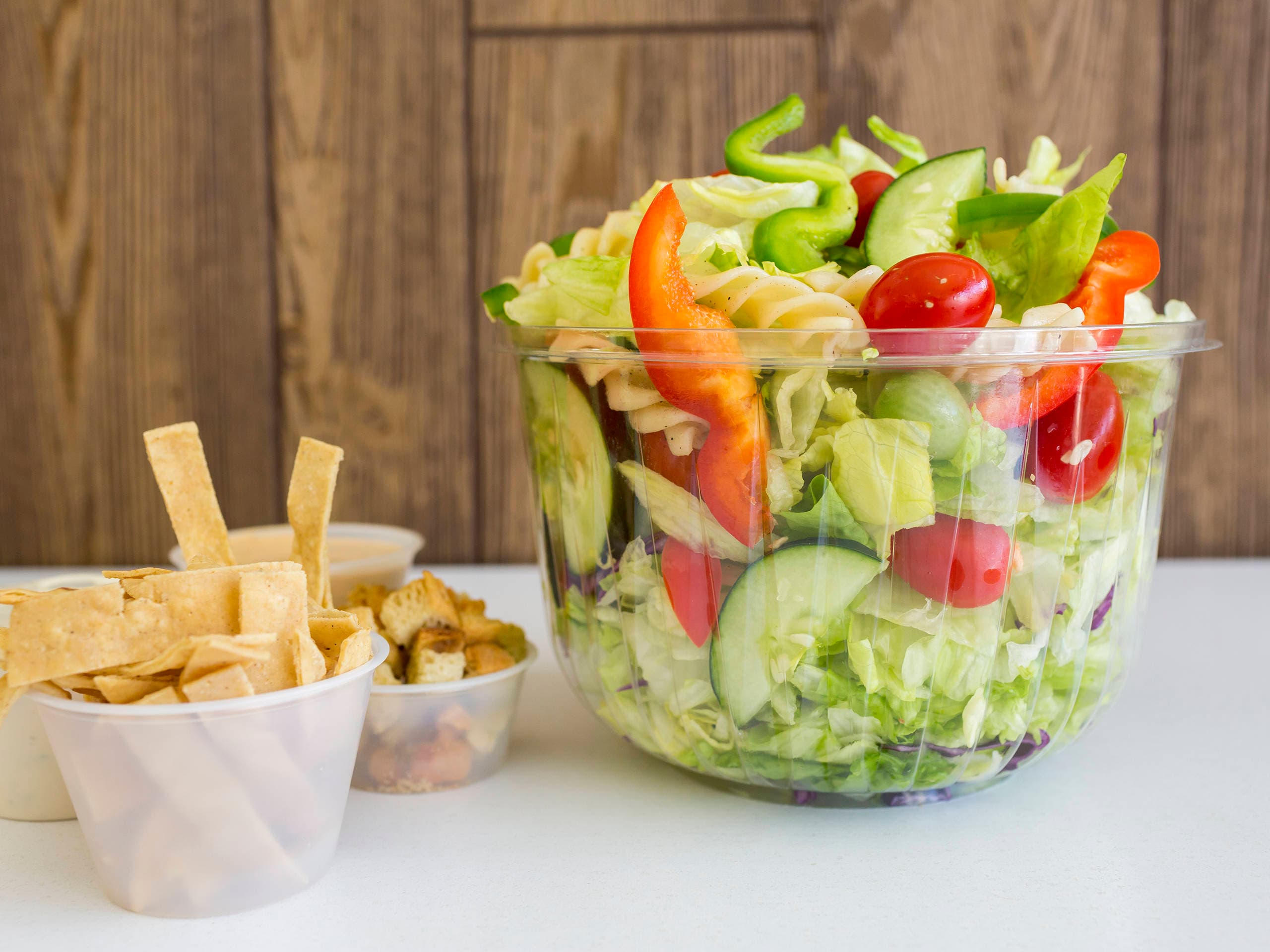 Combo - Ensalada Mediana + Refresco