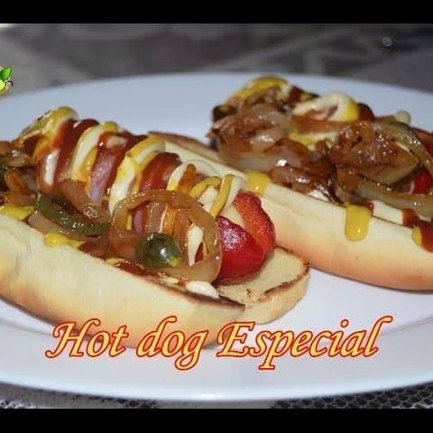 Hot Dog con Salchicha de Asar