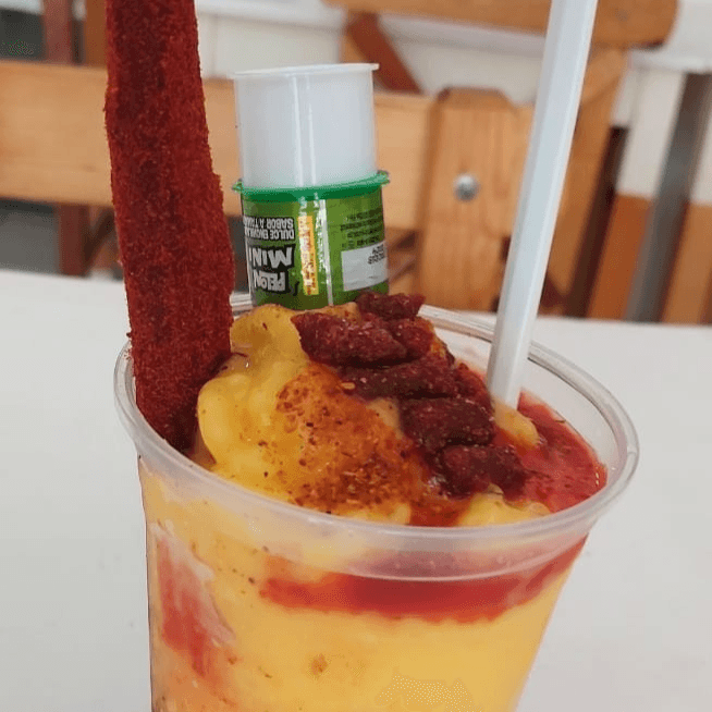 CHAMOYADA  (MANGO O FRESA 16 oz.)