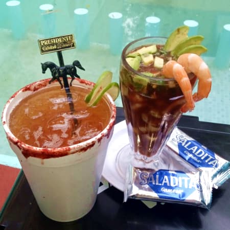 Cóctel y Michelada